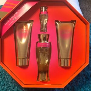 Victorias Secret Dream Angels Glow gift set